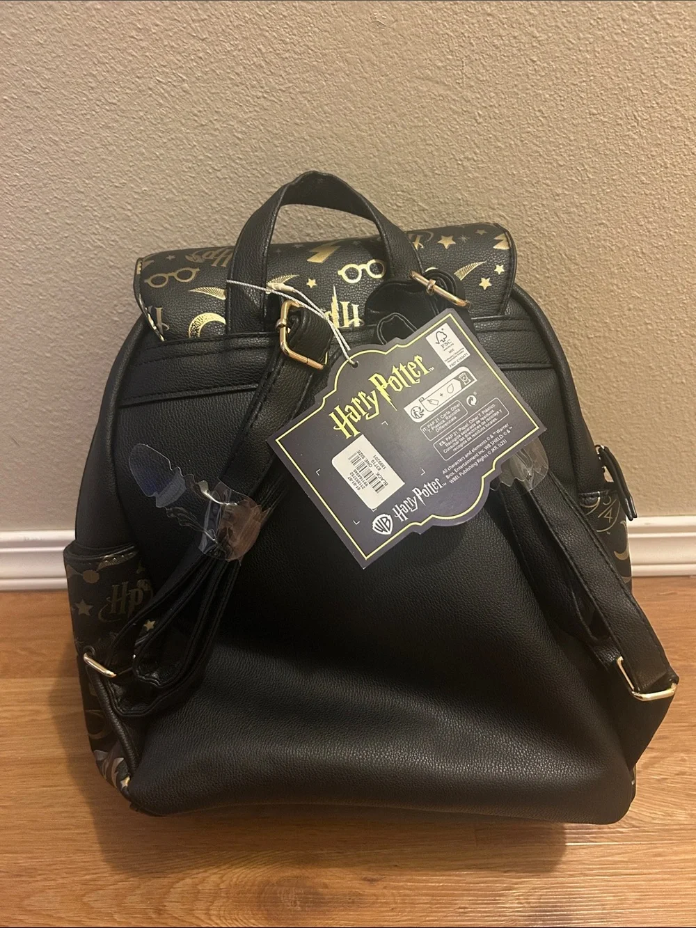 NWT Harry Potter Black & Gold Backpack